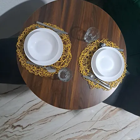 Apartman Ameti 6 New Near Airport סראייבו
